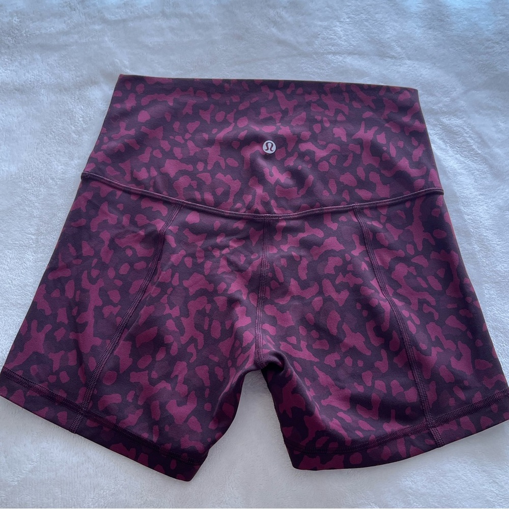 lululemon align shorts